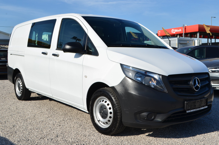 MERCEDES-BENZ VITO 114 CDI 2.2 LONG-PREDĹŽENÝ 3-MIESTNY 136 PS ŤAŽNÉ ZAR TEMPOMAT 4-DV. KORBA *** 14.000 KM!!! ***