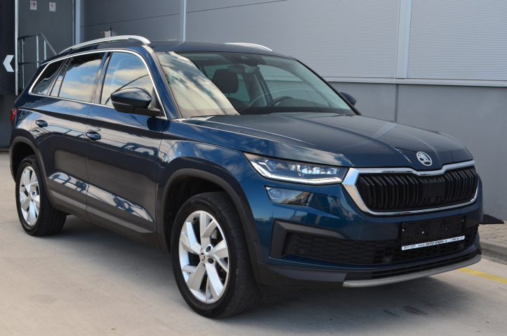 ŠKODA KODIAQ 2.0 TDI DSG EVO STYLE SCR CANTON VIRTUAL COCPIT 19ALU CRYSTAL MATRIX LED KAMERA 150PS ŤAŽNÉ ZAR.