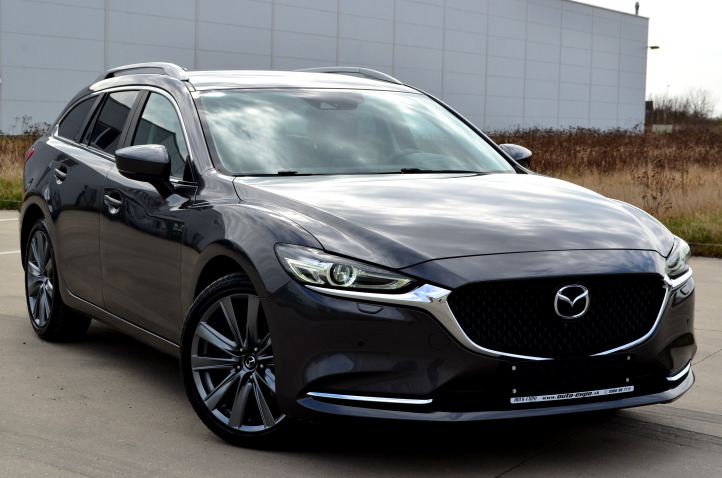MAZDA 6 COMBI 2.5 SKYACTIV-G TAKUMI PLUS SIGNATURE 194 PS HEAD-UP 360 STUPŇOV KAMERA LED ADAPTIV TEMPOMAT *** 33.000 KM ***